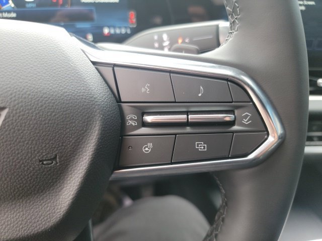 2027 Chevrolet Equinox LT - Photo 14