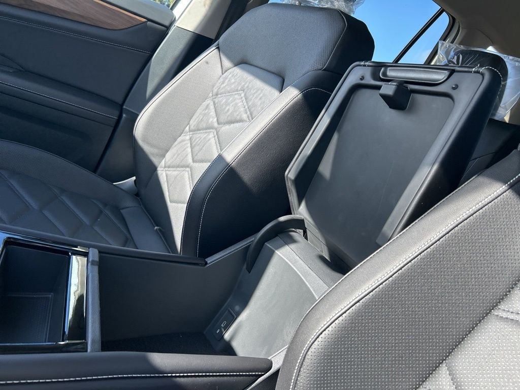 2026 Volkswagen Atlas SE w/Tech - Photo 34