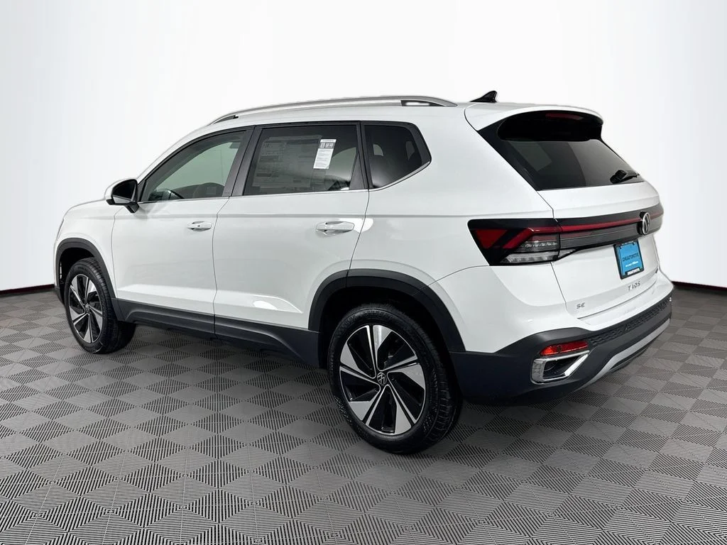 2026 Volkswagen Taos SE - Photo 13