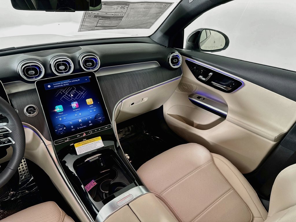 New 2027 Polar White Mercedes-Benz GLC 300 Coupe image 57