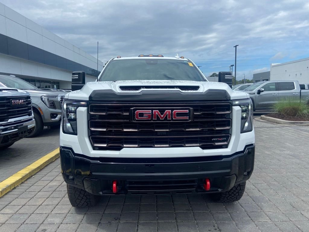 Used 2026 White GMC AT4X image 3
