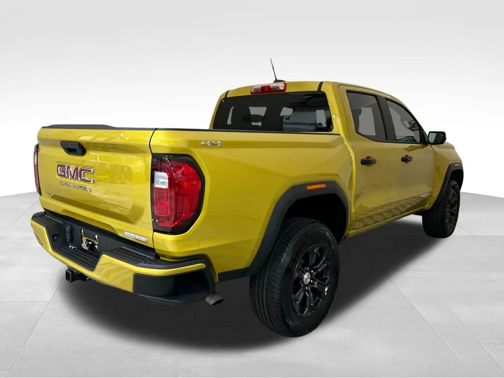 Used 2023 Red GMC Elevation image 6