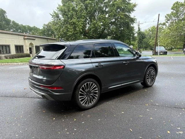 Used 2020 Magnetic Gray Lincoln Reserve image 6