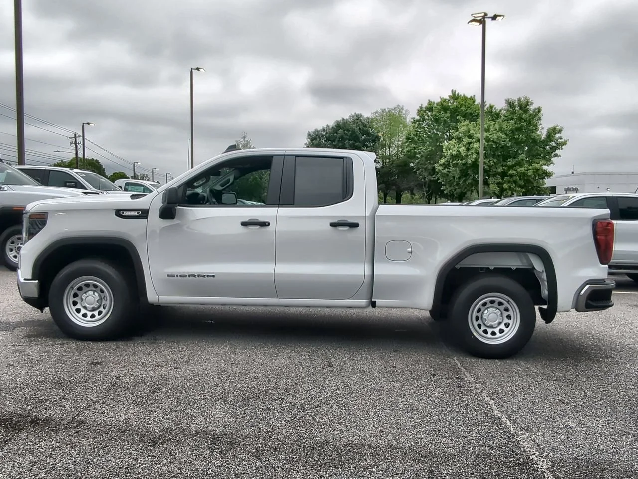 New 2026 Summit White GMC Pro image 5