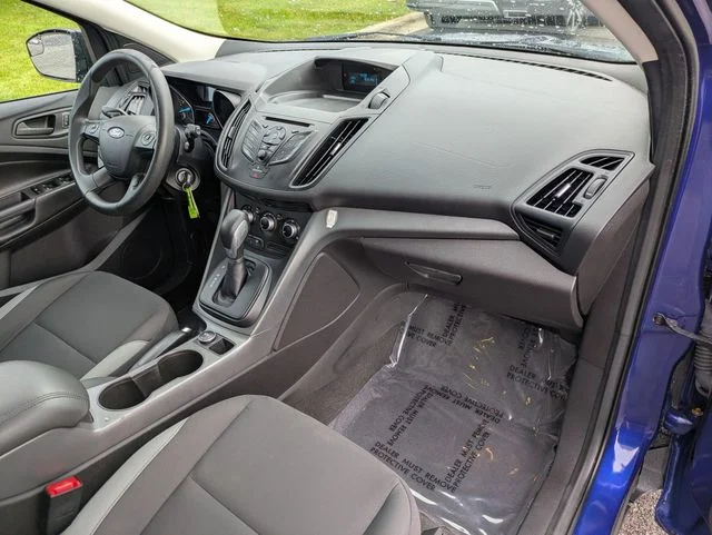 Used 2013 Blue Ford S image 27