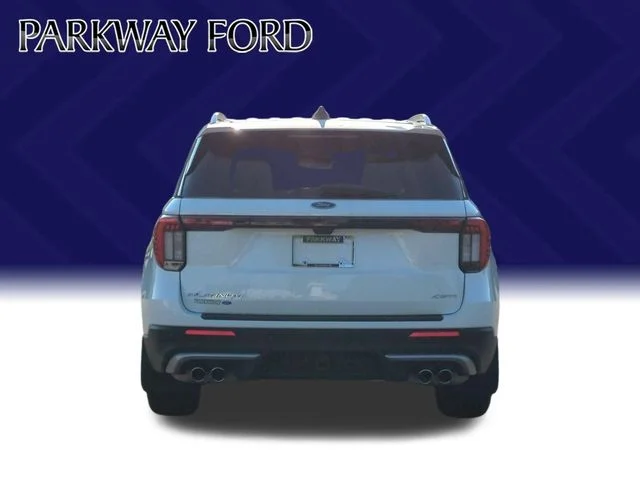 Used 2025 White Ford Platinum image 4