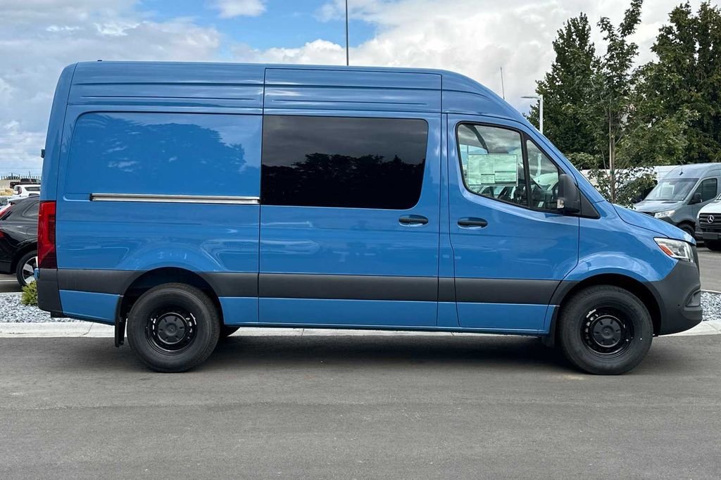 Used 2024 Blue Mercedes-Benz Cargo 144 WB image 6