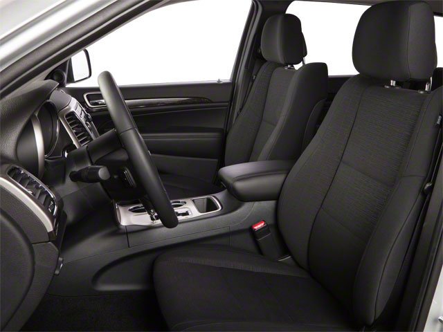 Used 2013 True Blue Pearl Jeep Laredo image 11