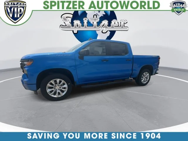 Used 2025 Blue Chevrolet Custom image 4