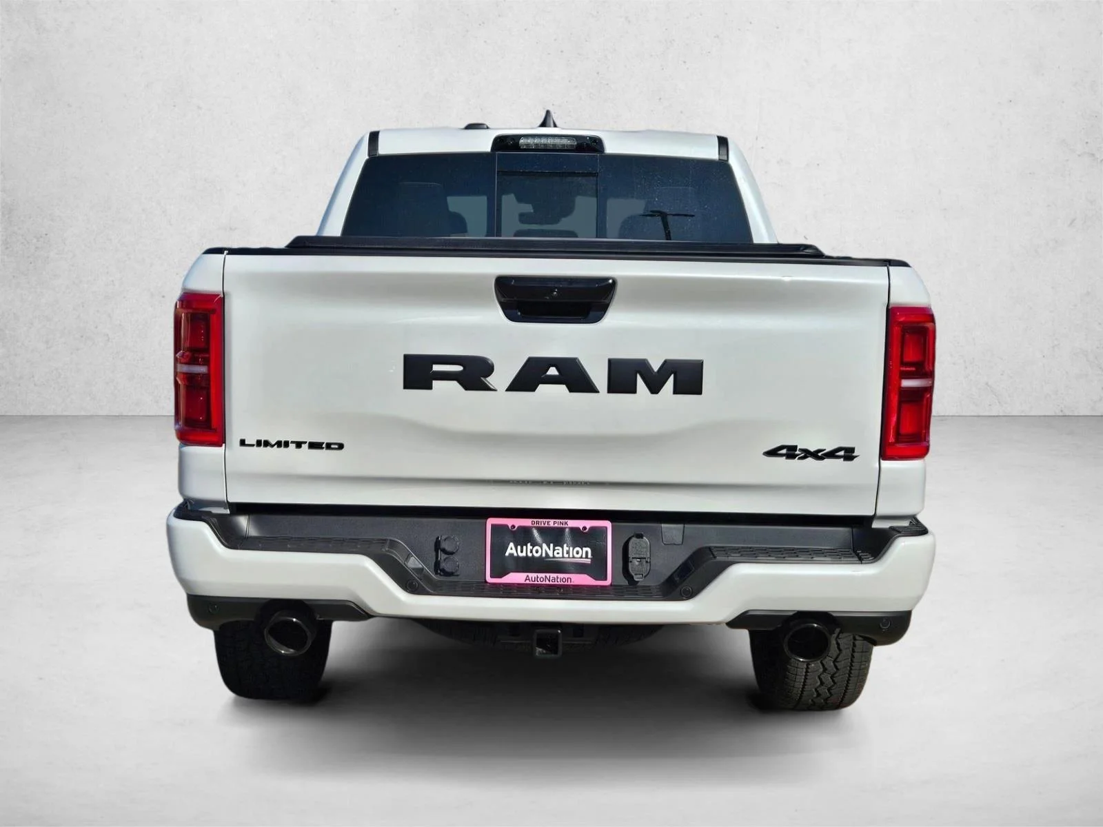 New 2026 Ivory White Tri-Coat Pearlcoat Ram Limited image 8