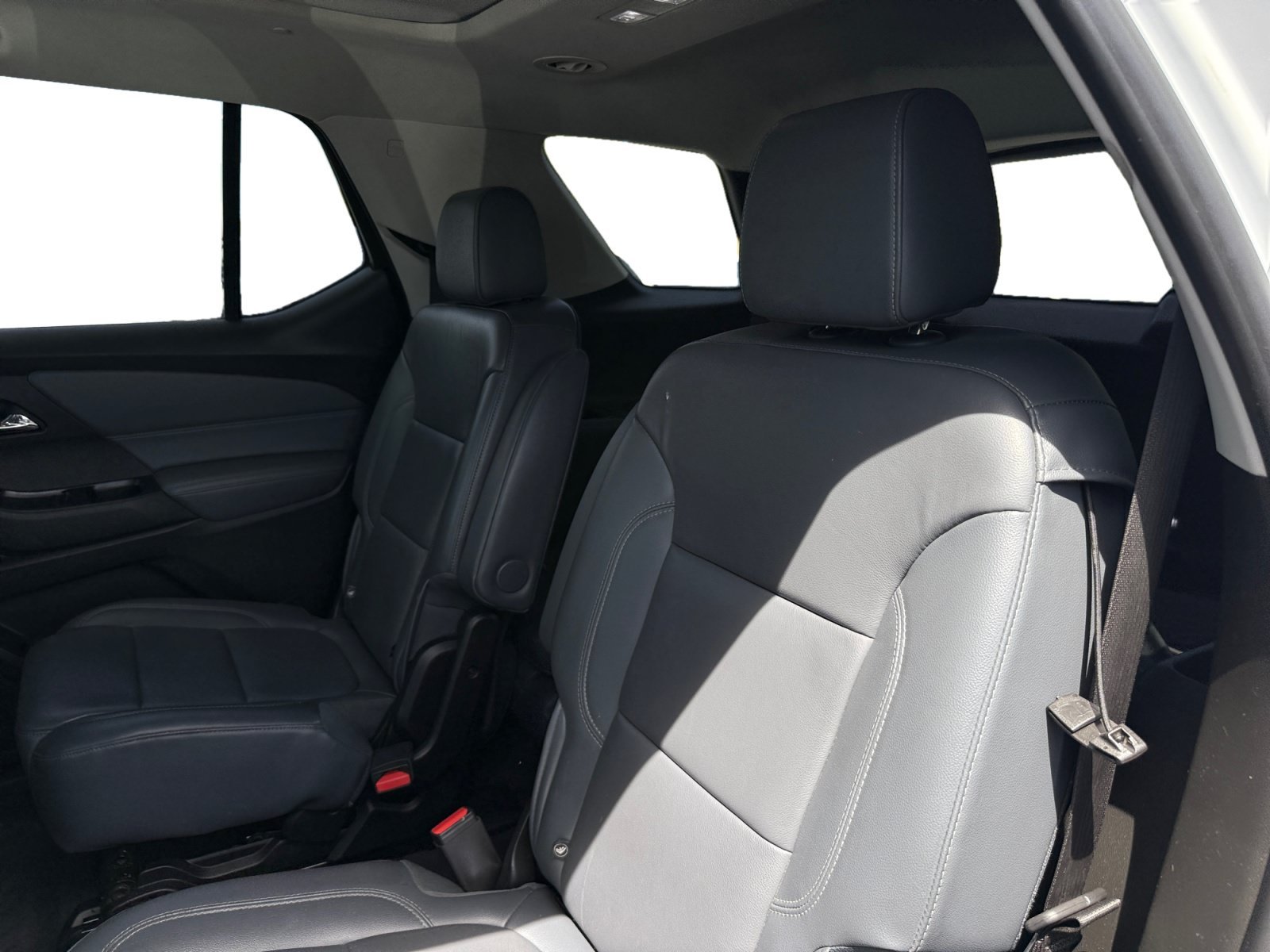 Used 2019 Summit White Chevrolet 3LT image 16