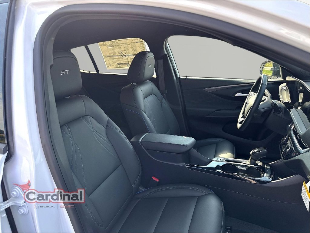 2026 Buick Envista Sport Touring - Photo 10