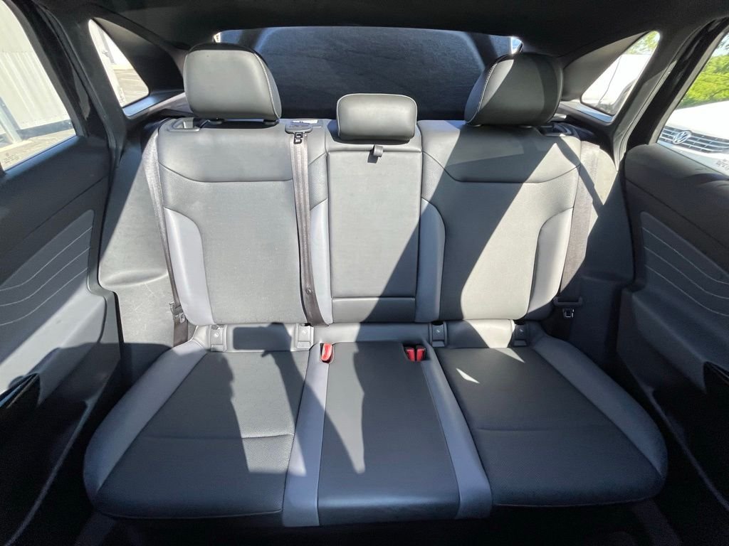 Certified Used 2023 Black Volkswagen S image 24
