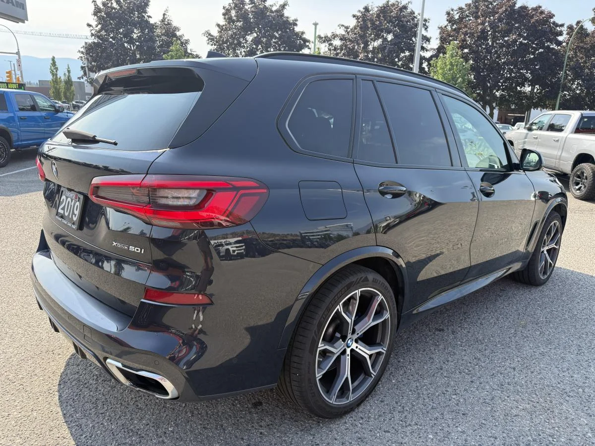 Used 2019 Black BMW xDrive50i Sports Activity Vehicle image 9