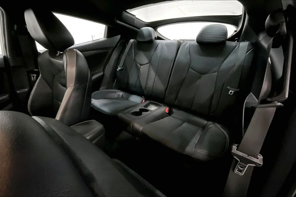 Used 2016 Silver Hyundai Turbo image 25