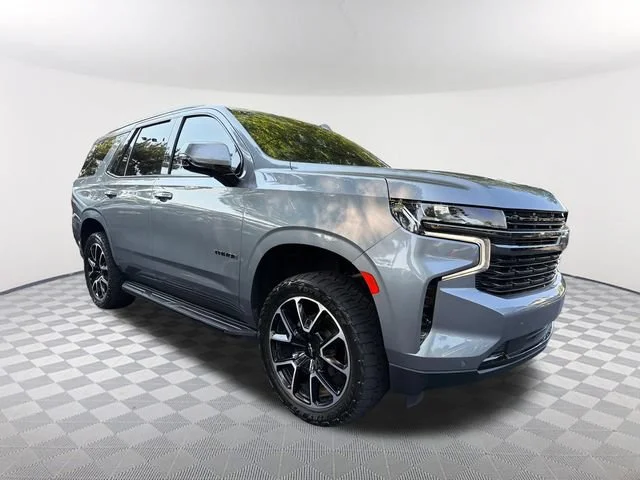 Used 2022 SATIN STEEL METALLIC Chevrolet RST image 3