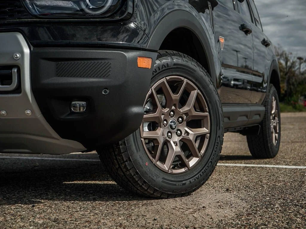 New 2026 Shadow Black Ford Badlands® image 5