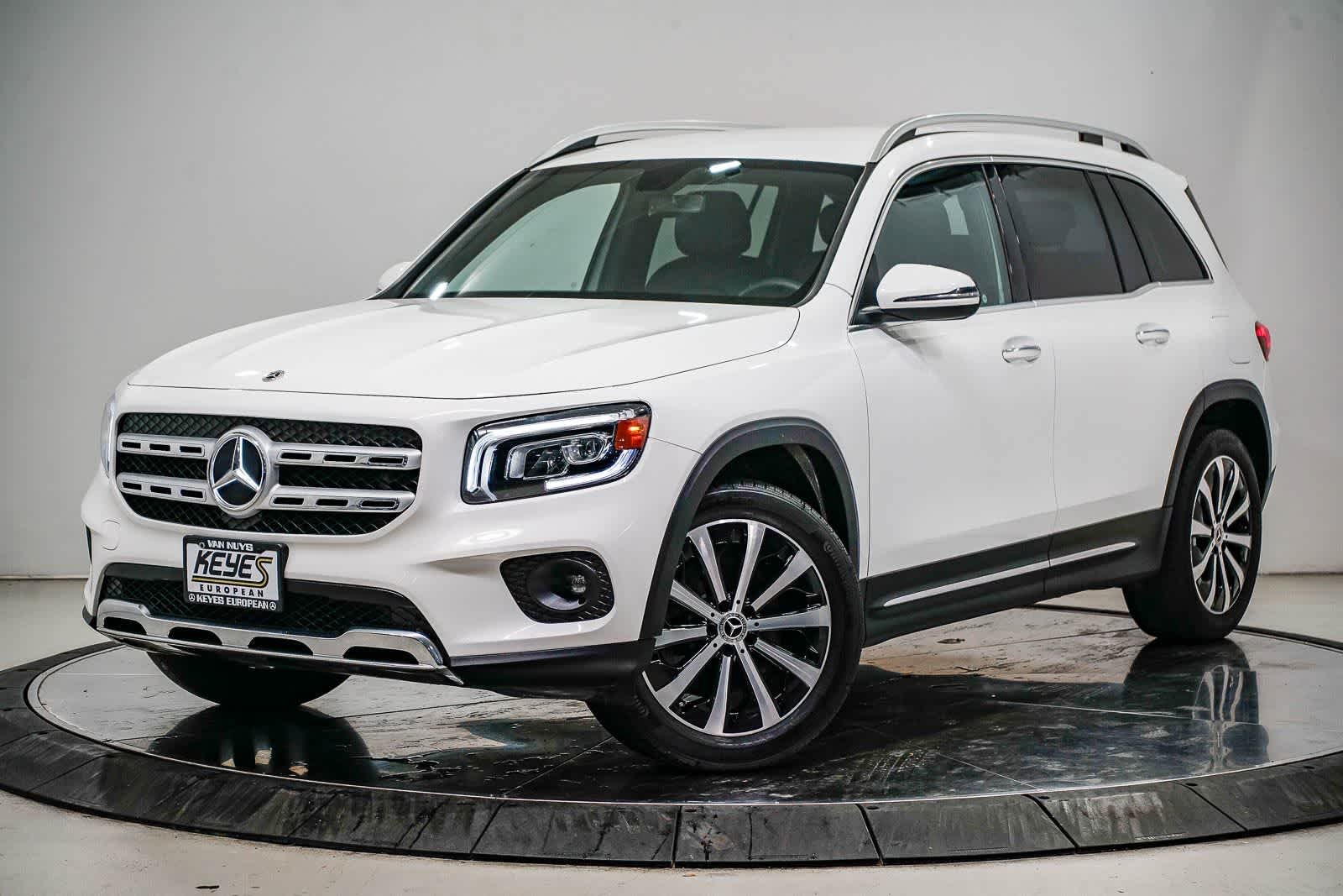 2023 Mercedes-Benz GLB GLB 250's photo
