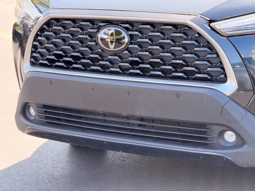 Certified Used 2025 Black Toyota XLE image 9