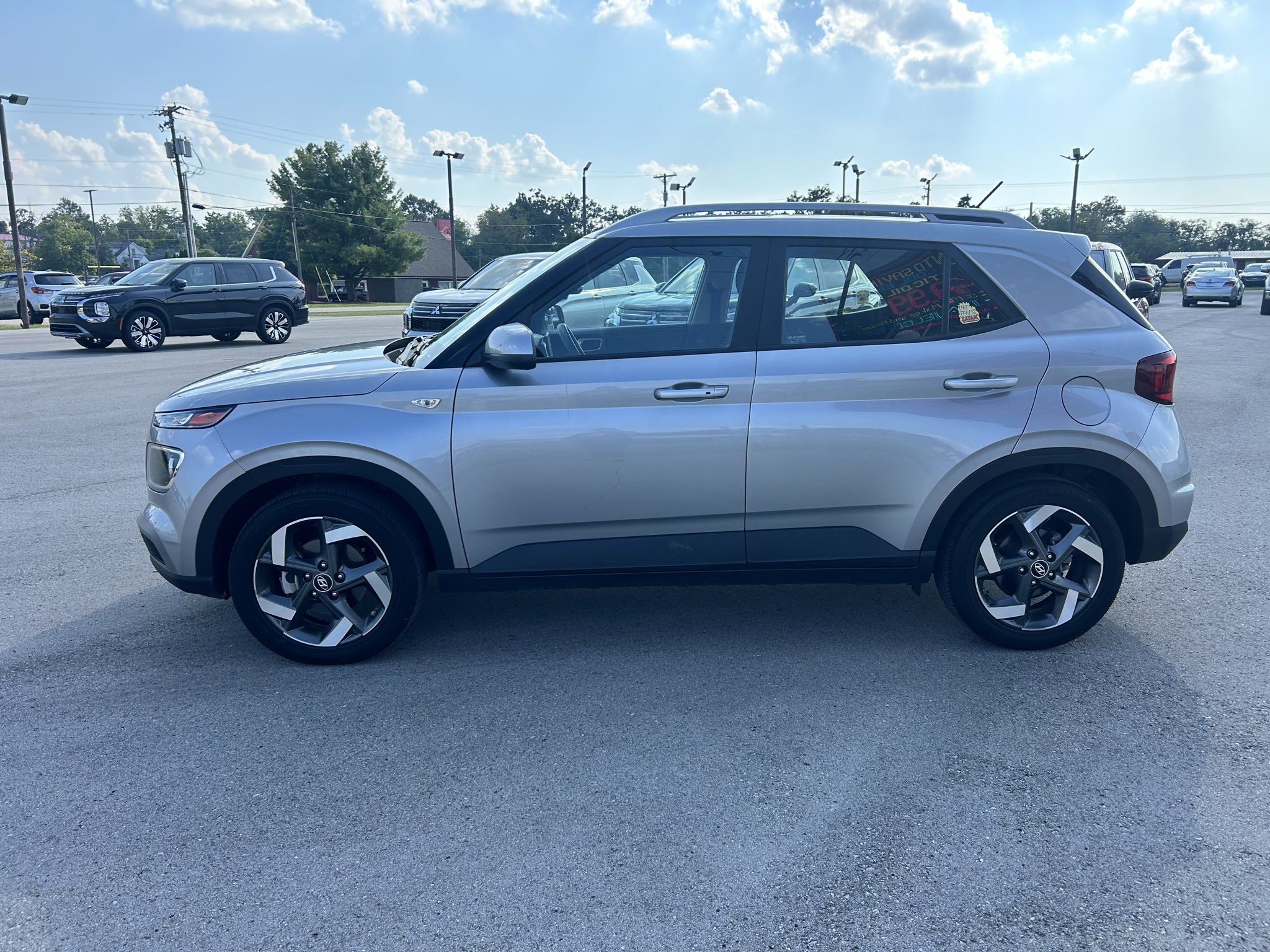Used 2024 Silver Hyundai  image 3