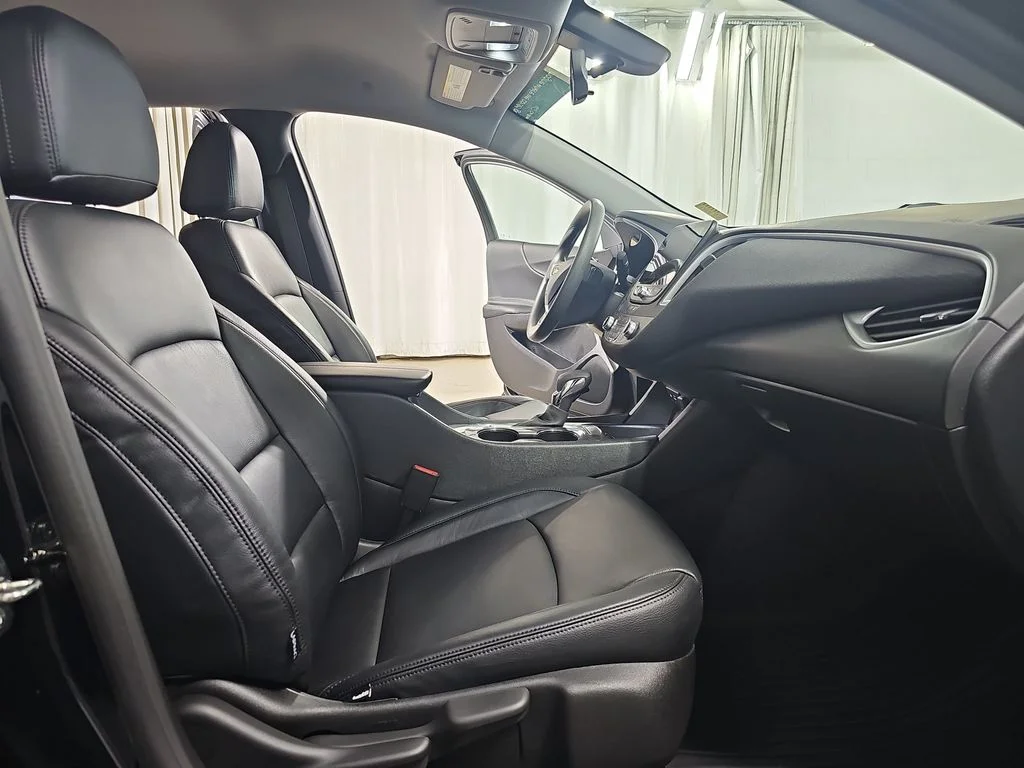 Certified Used 2022 Black Chevrolet LT image 13