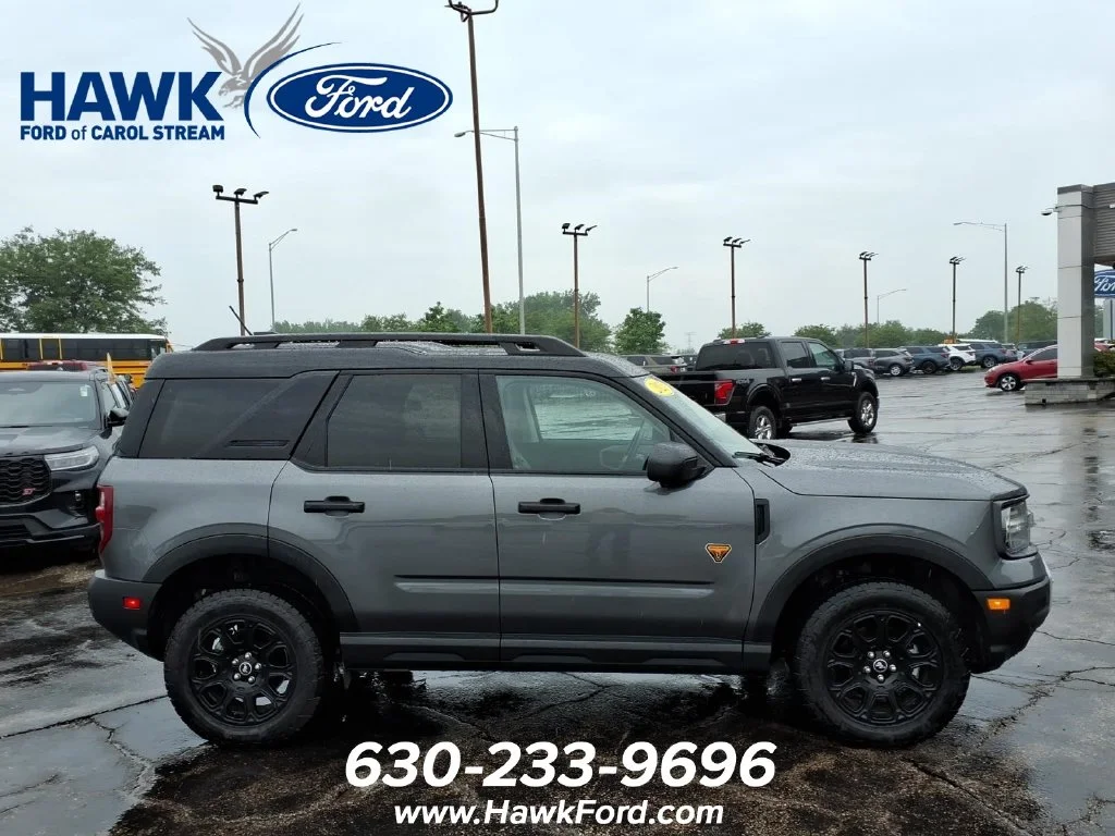 Certified Used 2025 Gray Metallic Ford Badlands image 8