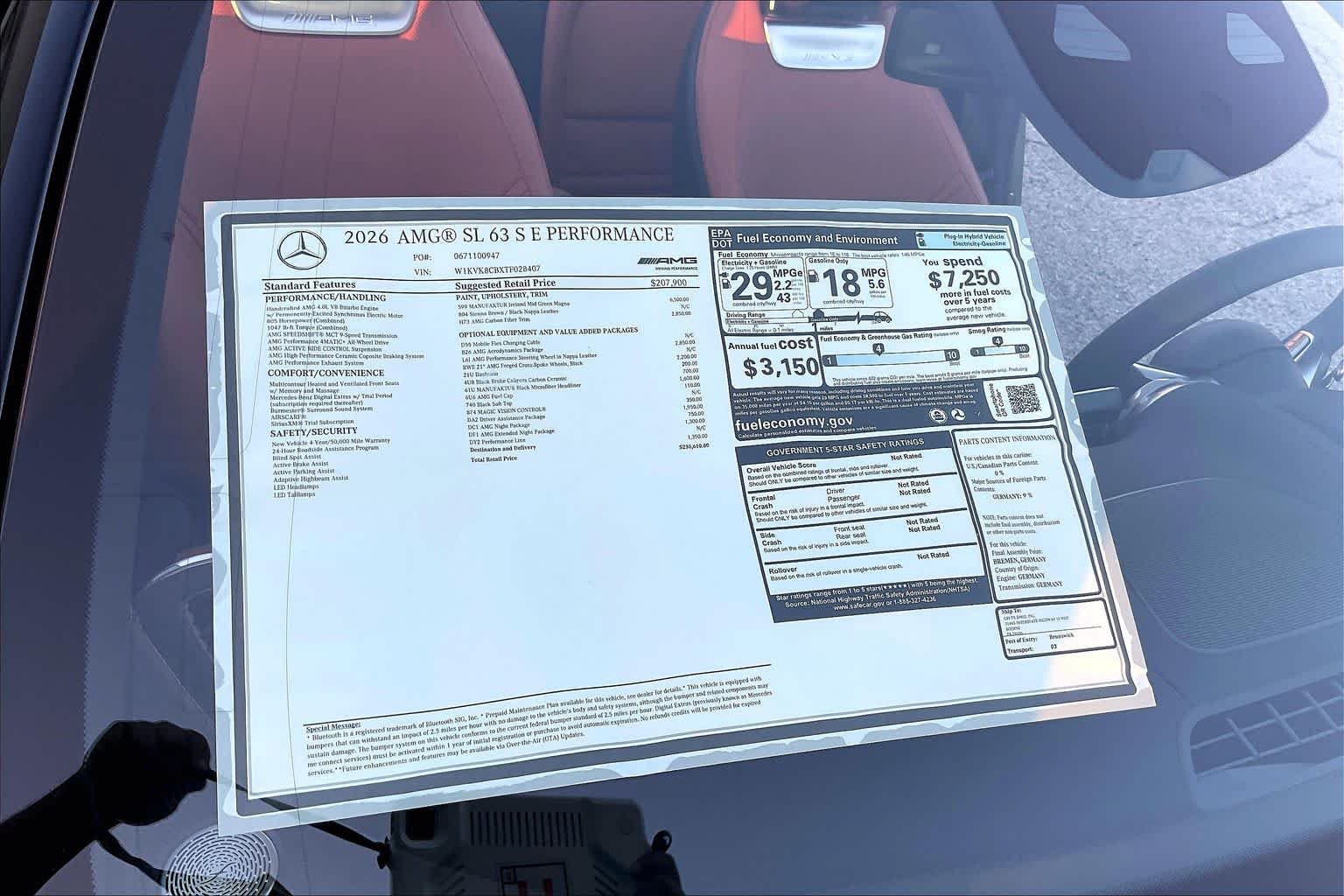 New 2026 MANUFAKTUR exclusive Ireland mid green magno Mercedes-Benz AMG® SL 63 S E Performance Roadster image 16