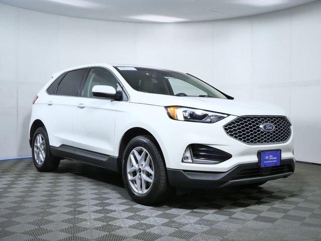Certified Used 2024 White Ford SEL image 1