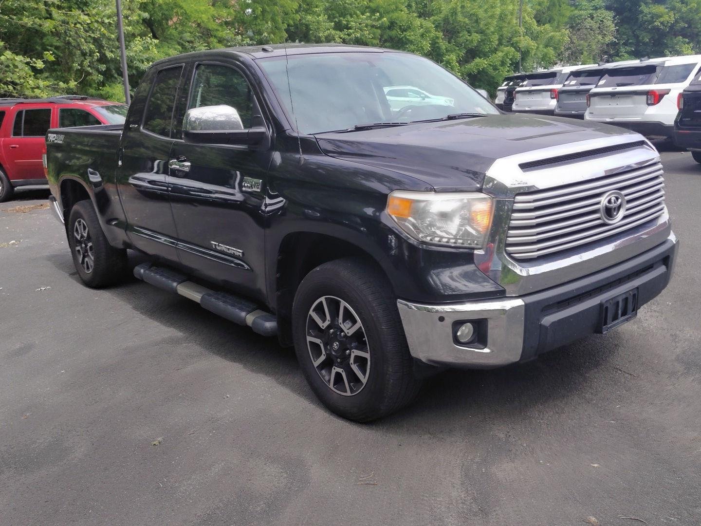 Used 2015 Attitude Black Metallic Toyota LTD image 12