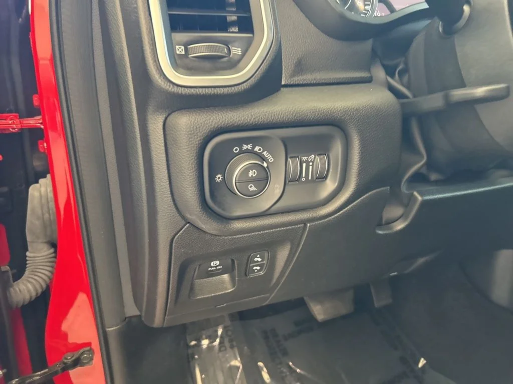 Used 2025 Red Ram Big Horn/Lone Star image 37
