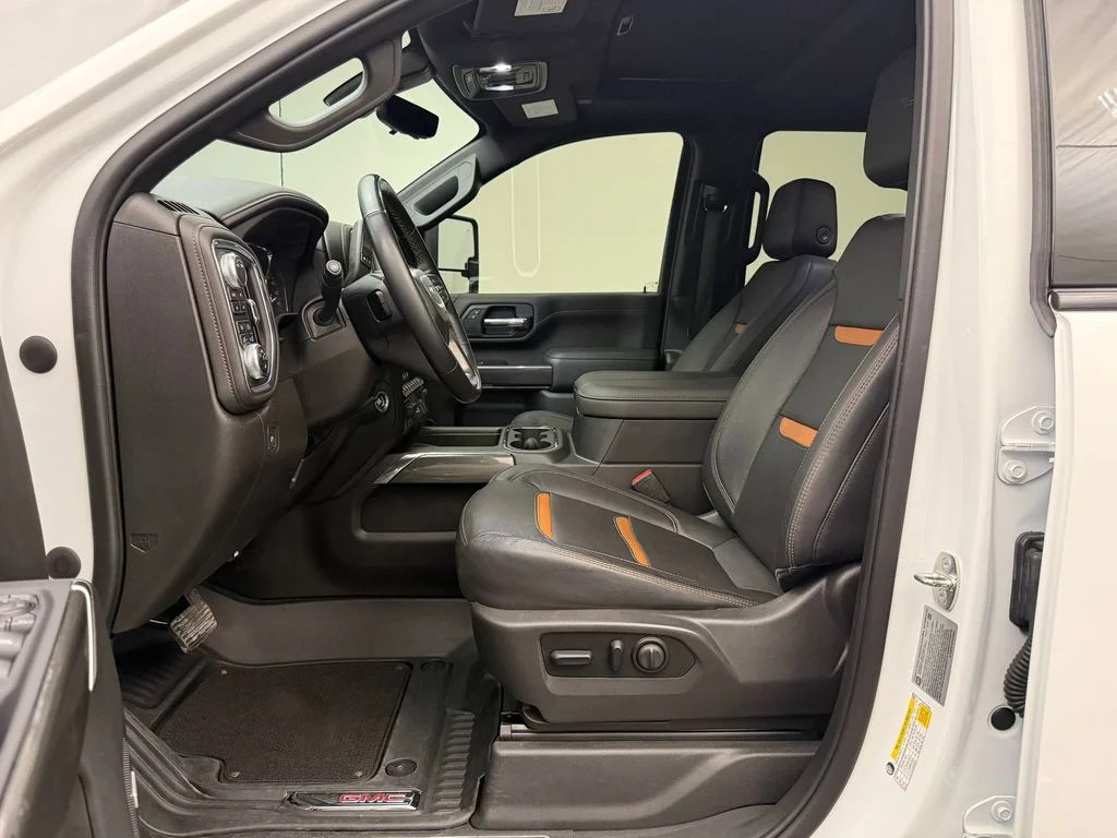Used 2023 Summit White GMC AT4 image 5