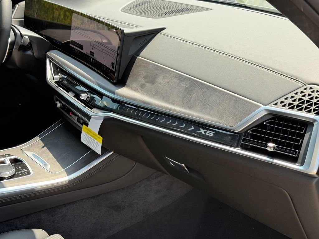 2026 BMW X5 50e - Photo 27