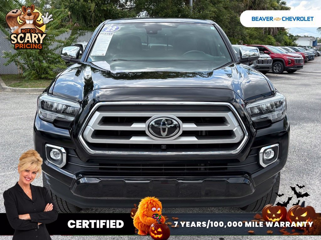 Used 2023  Toyota Limited image 3