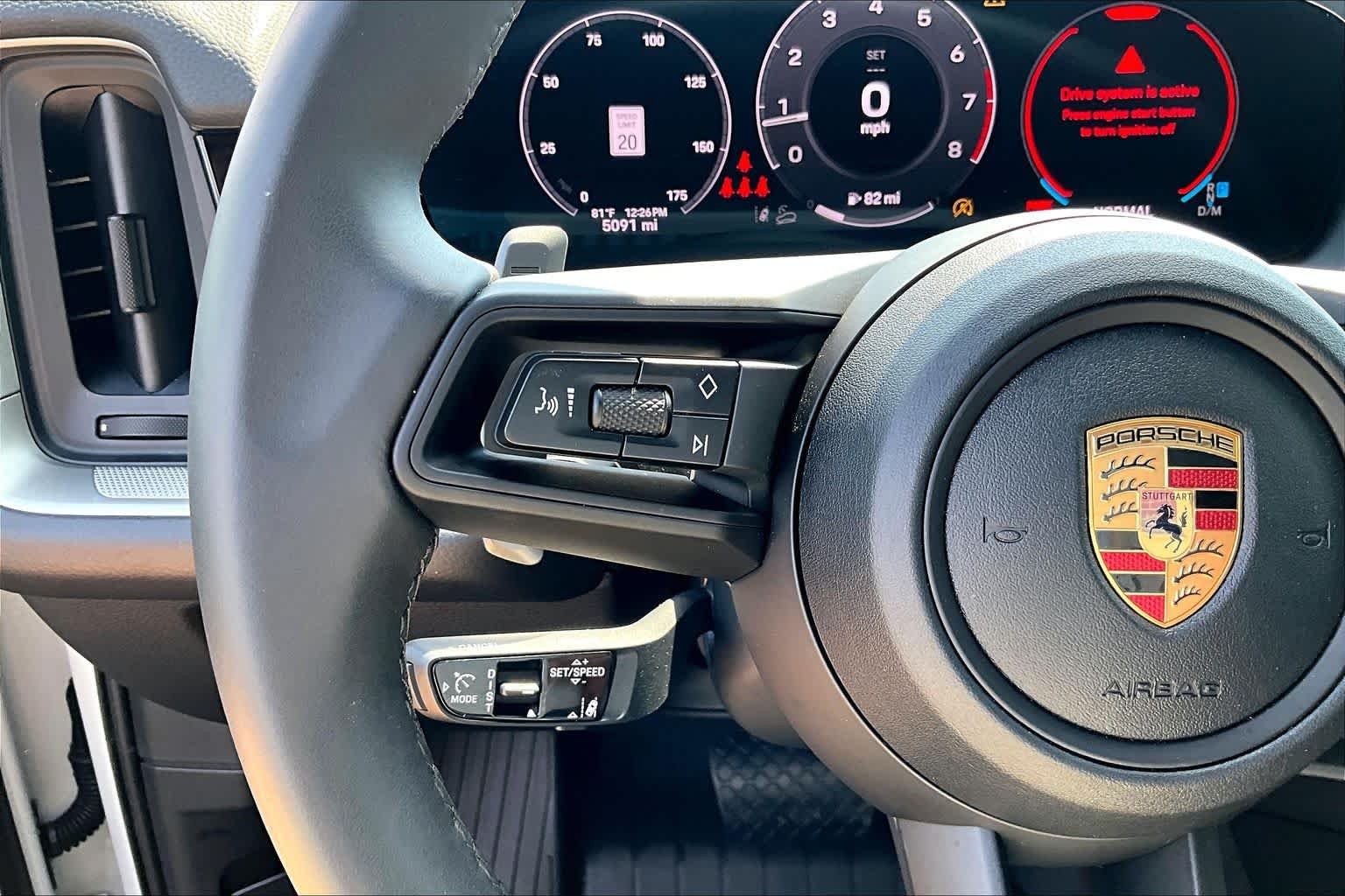Used 2025 Carrara White Metallic Porsche  image 24