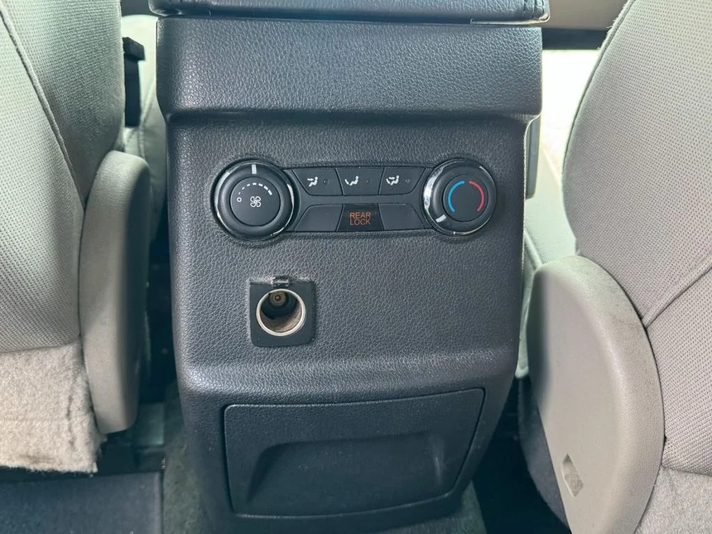 Used 2014 Oxford White Ford Base image 11