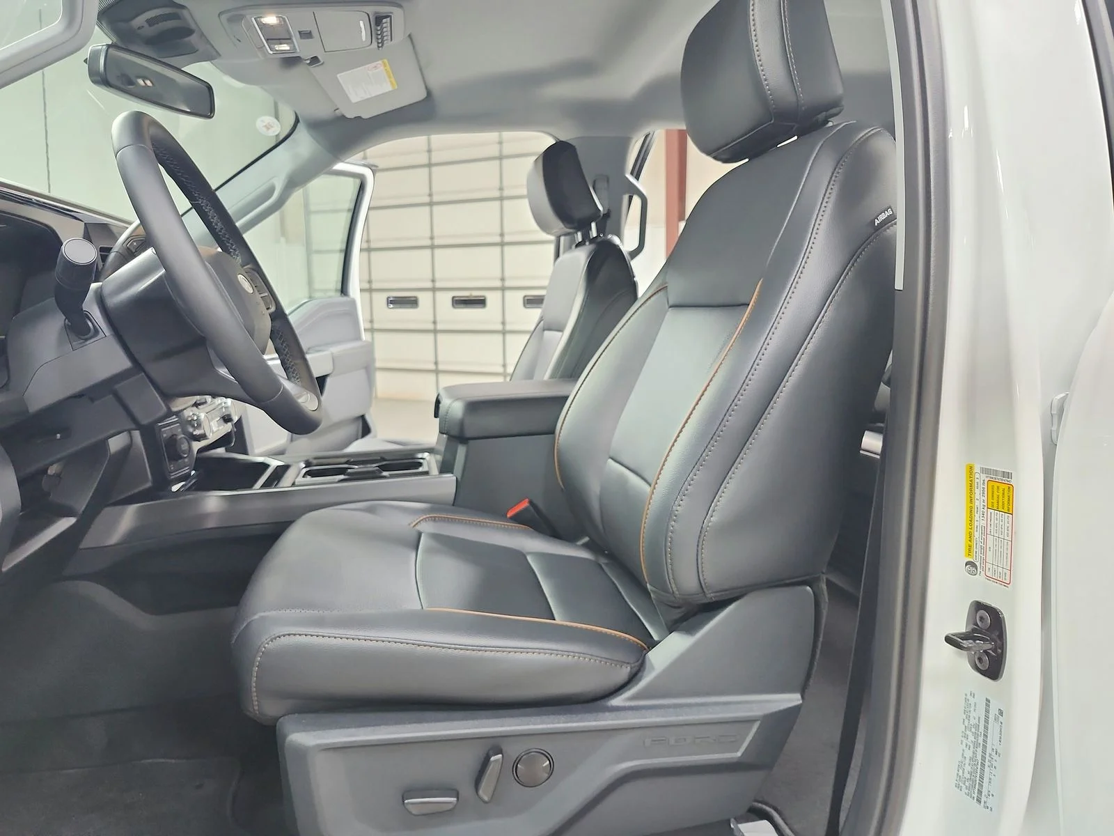New 2026 Oxford White Ford F-250® Lariat® image 20