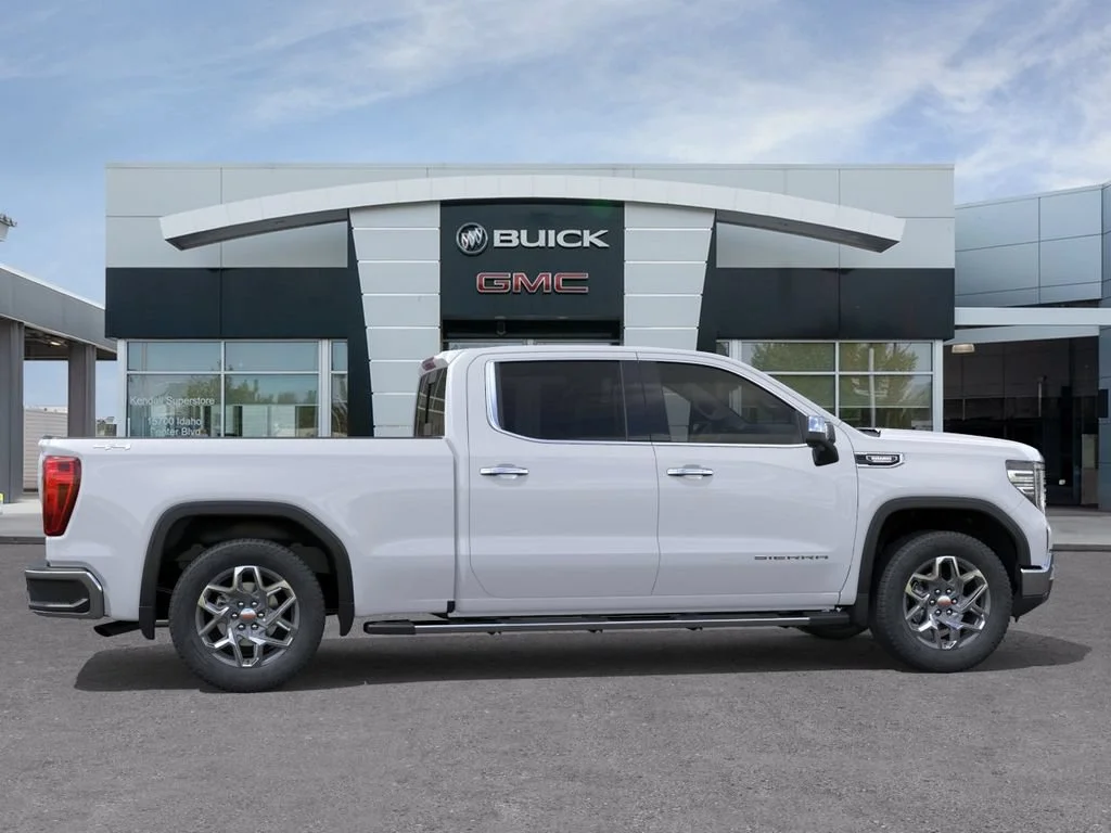 New 2026 Glacier White Tricoat GMC SLT image 5