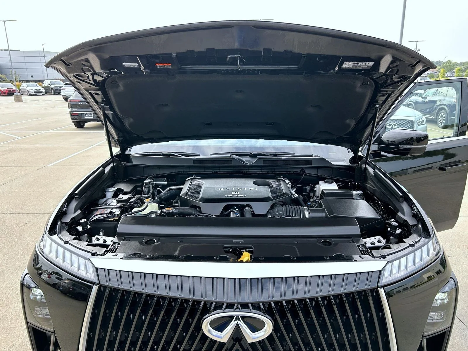 Used 2025 Black INFINITI PURE image 26