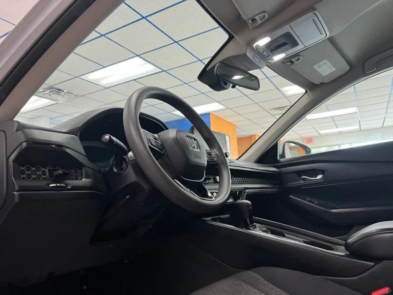 Used 2024  Honda LX image 18