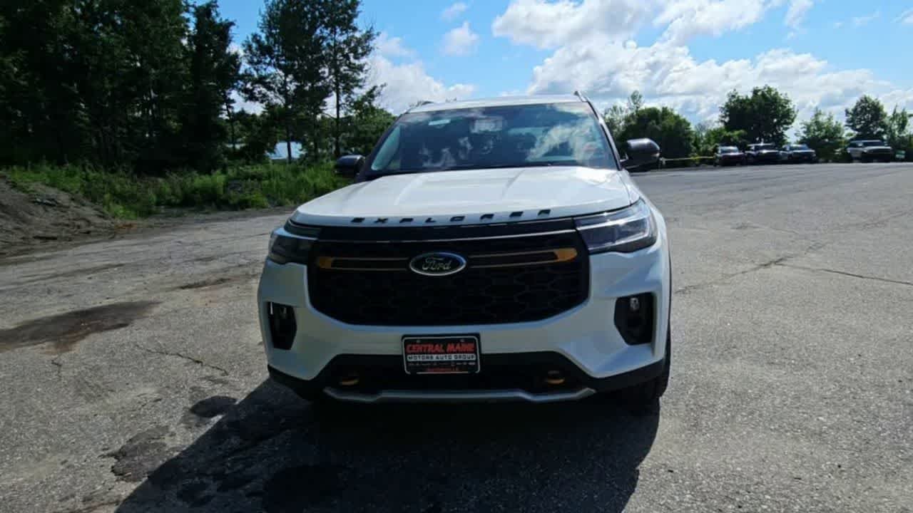 New 2026 Star White Metallic Tri-Coat Ford Tremor® image 3