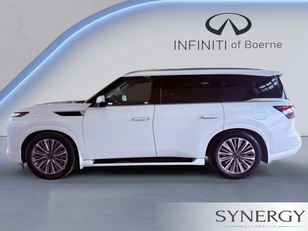 Certified Used 2026 Radiant White INFINITI LUXE image 8
