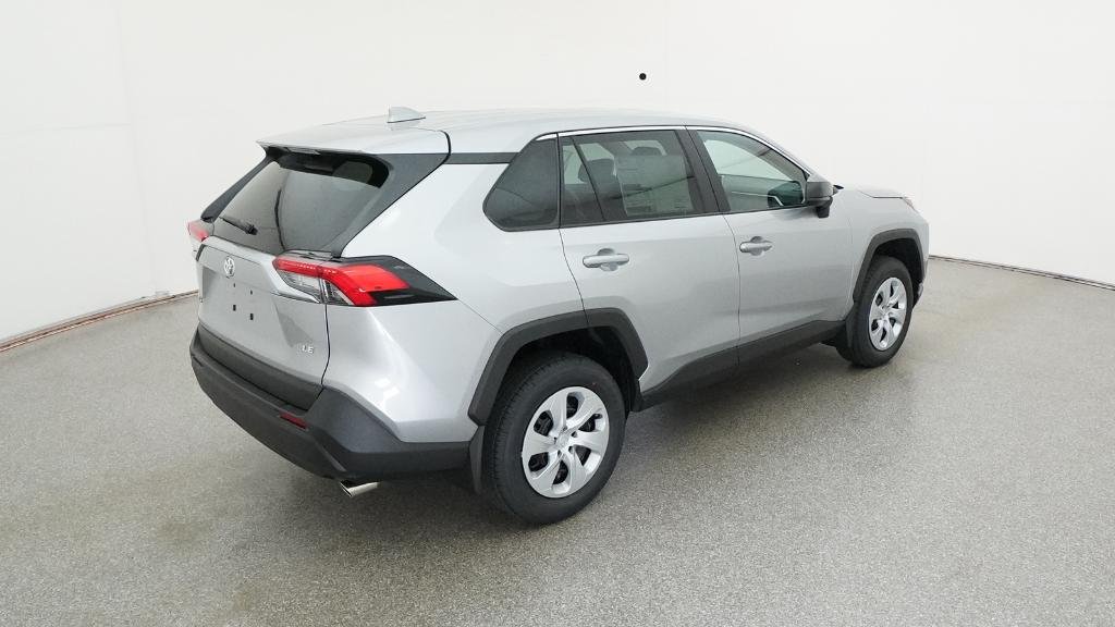 New 2025 Silver Sky Metallic Toyota LE image 2