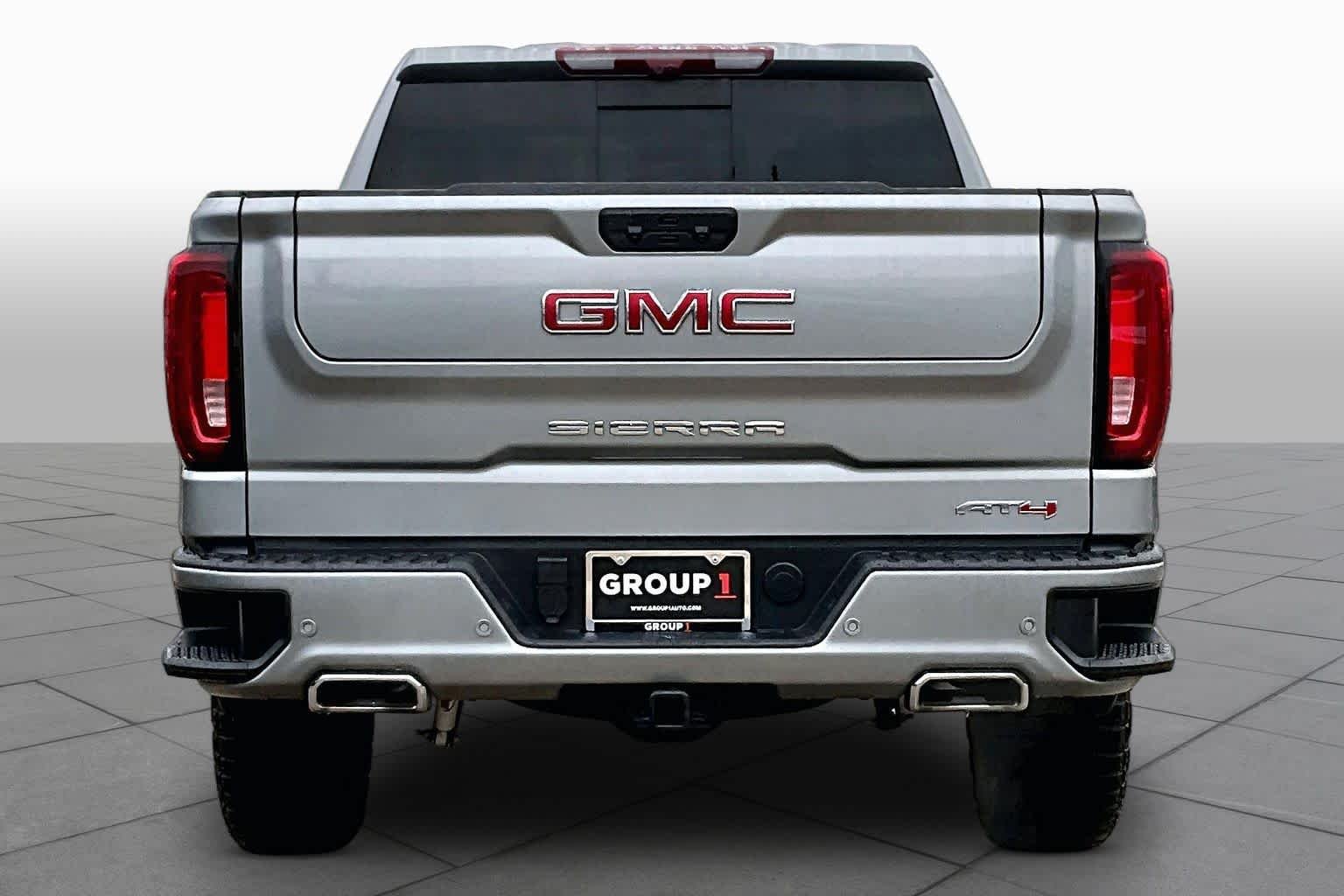 Used 2025 Sterling Metallic GMC AT4 image 5