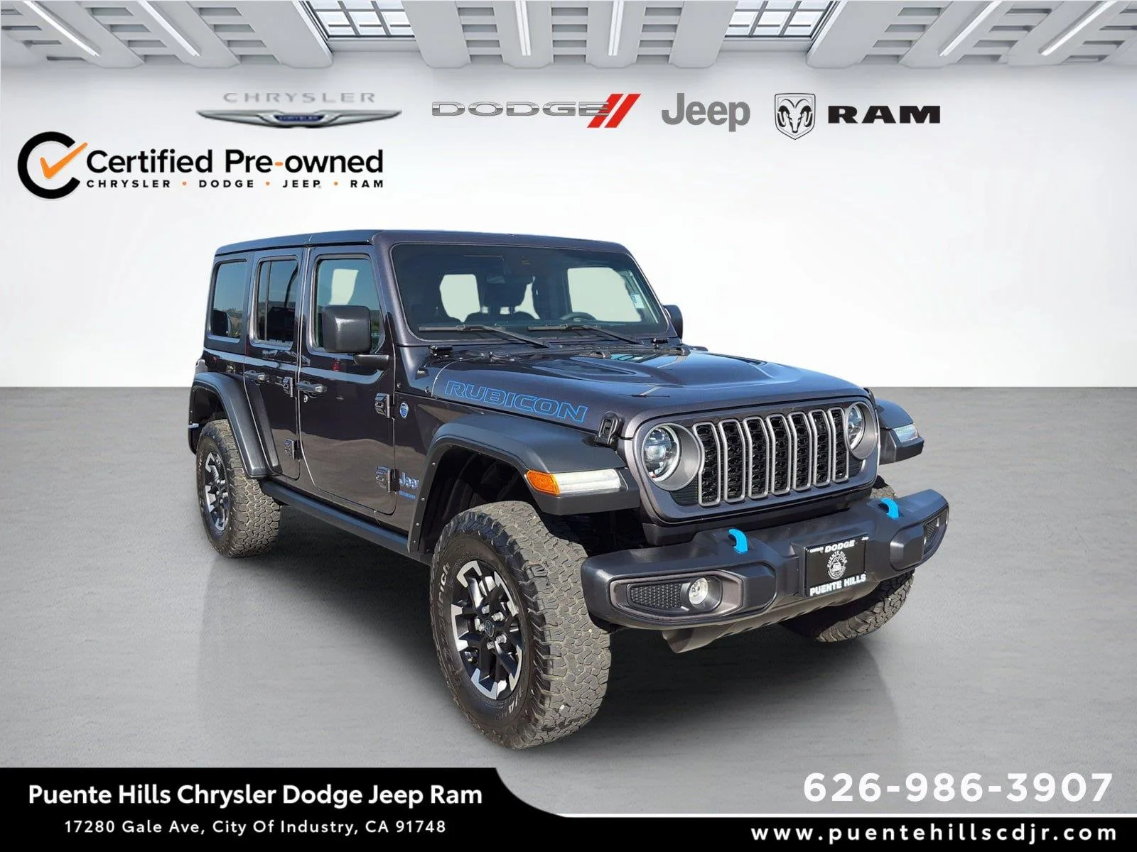 Certified Used 2025 Granite Crystal Metallic Clearcoat Jeep Rubicon image 1