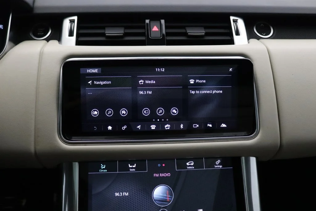 Used 2019 White Land Rover Supercharged image 27