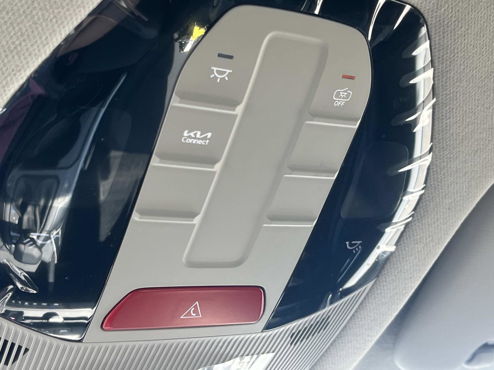 New 2026 Aurora Black Pearl Kia LXS image 30
