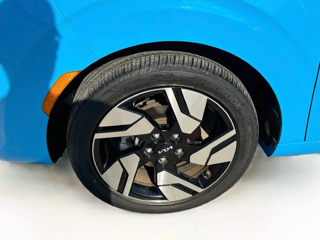 Used 2024 Blue Kia GT-Line image 37