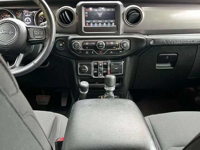 Certified Used 2022 Black Clearcoat Jeep Unlimited Sport S image 15