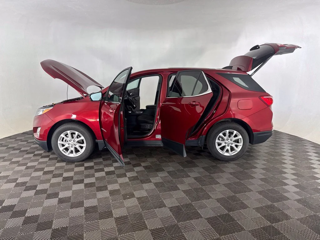 Used 2018 Red Chevrolet LT image 10
