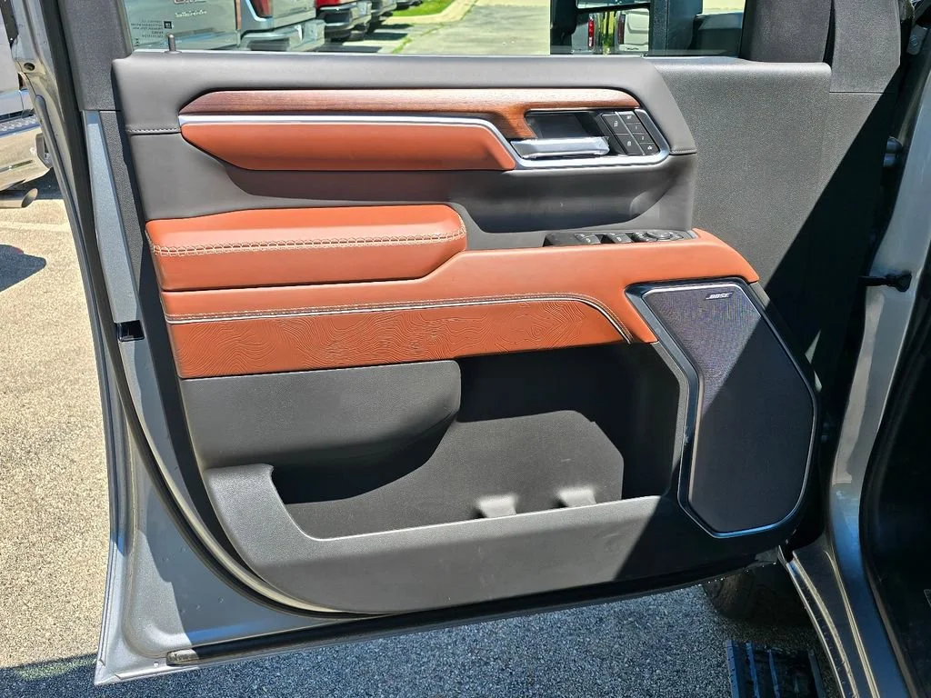 2026 GMC Sierra 2500HD Denali Ultimate - Photo 13